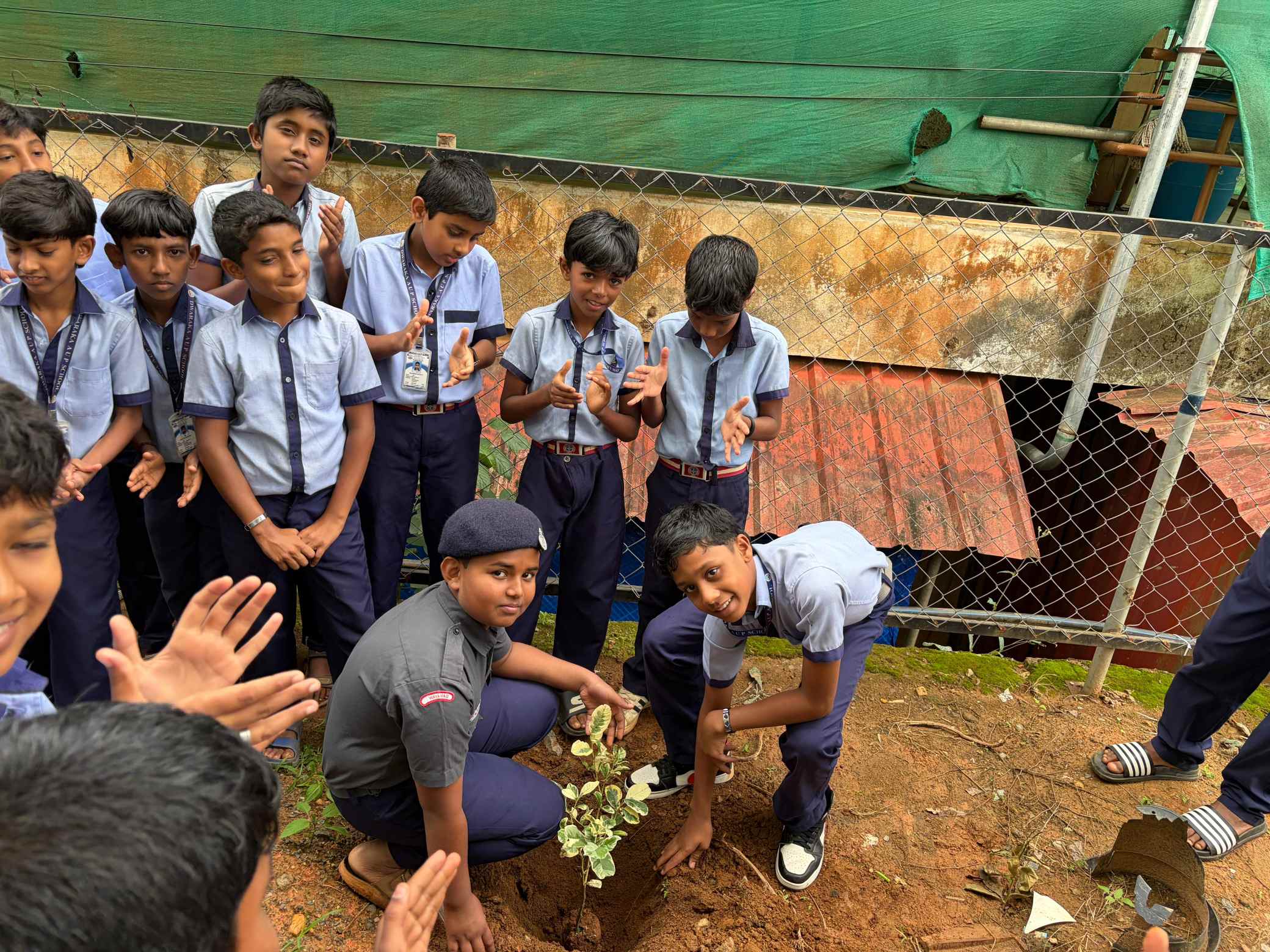 DWARAKA AUP SCHOOL NALLOORNAD